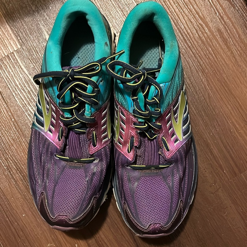 Brooks glycerin 14 running shoe